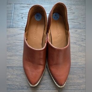 Cynthia Rowley Eddie Slip On Shootie Size 7.5